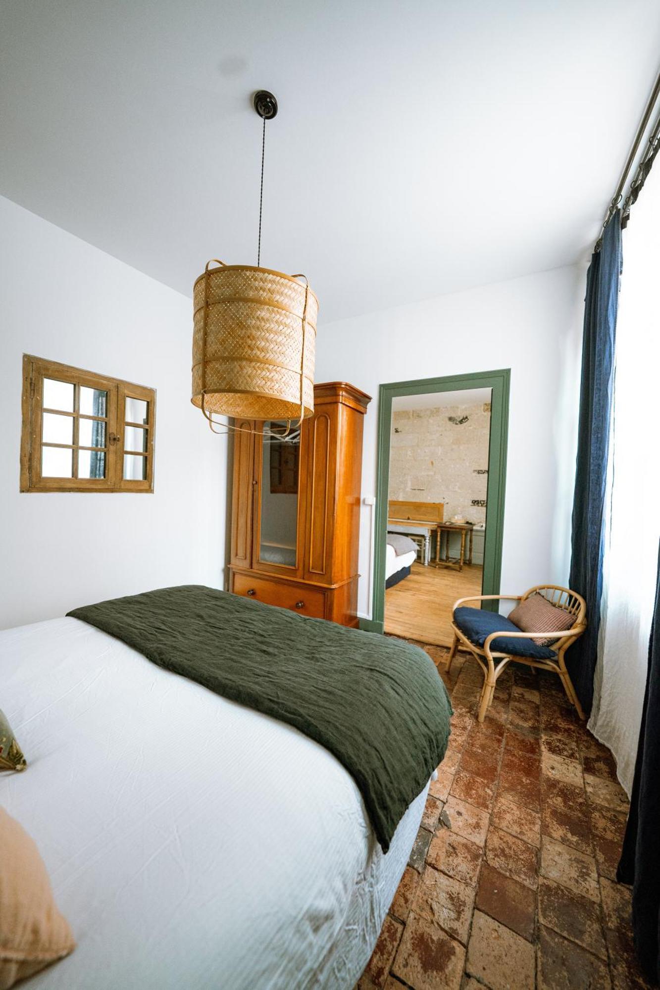 Maison Gaspard - Suites Et Appartements De Charme A Saumur Bagian luar foto