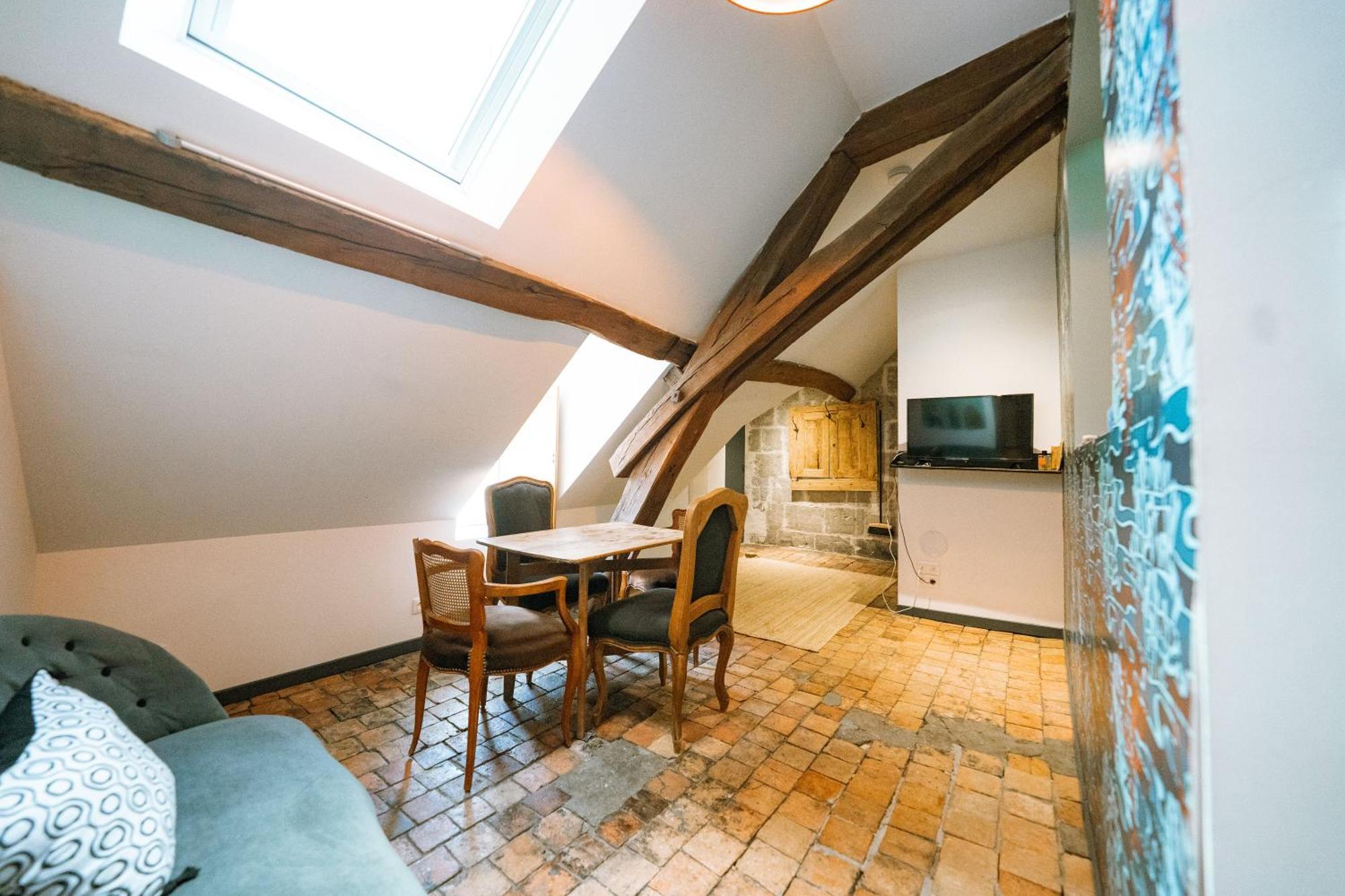 Maison Gaspard - Suites Et Appartements De Charme A Saumur Bagian luar foto
